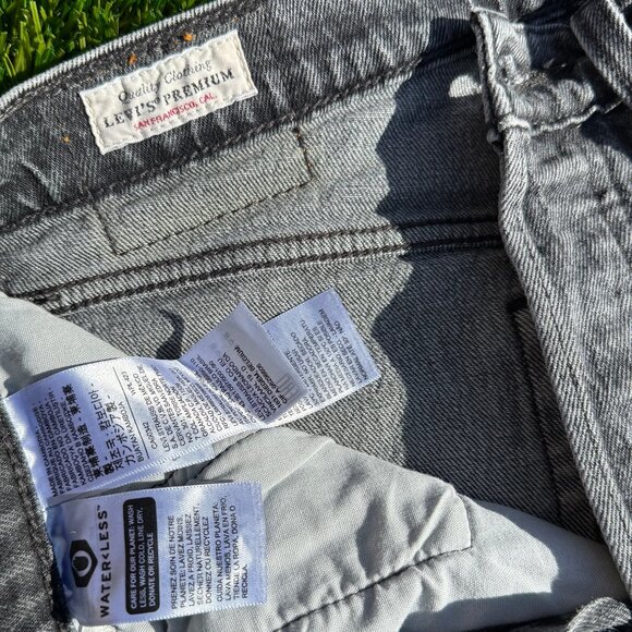 Levi's 501 Premium Crop Jeans - Straight Leg in Gray Worn in - Picture 10 of 13